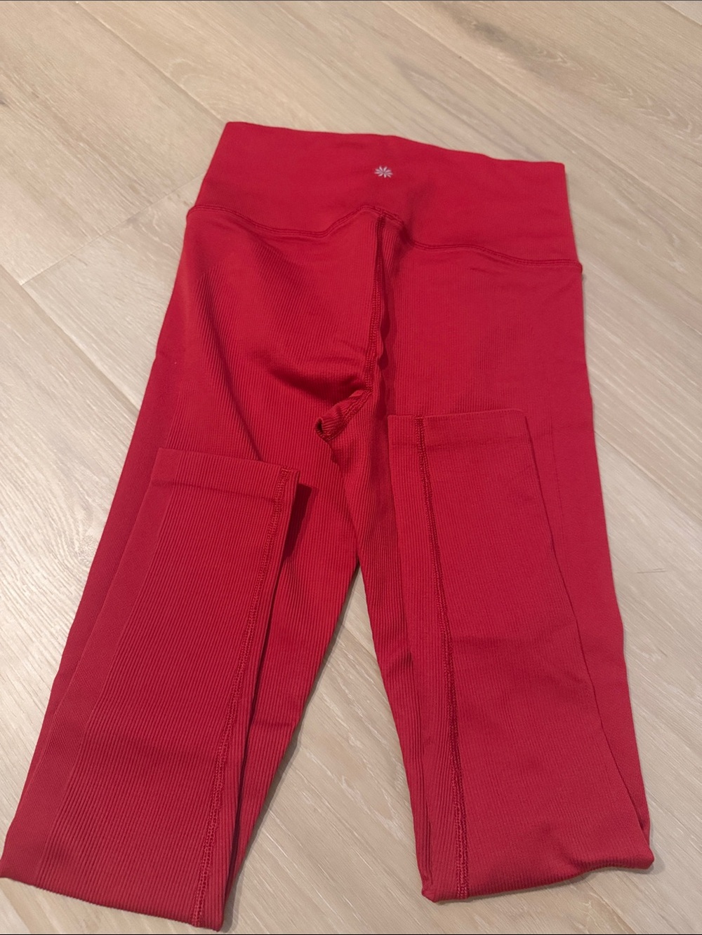 Athleta XS Red Ribbed Leggings - Comfortable Everyday Bottoms